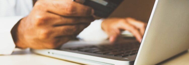 數(shù)字商務(wù)增長是否岌岌可危? 最新 Salesforce 報(bào)告的快速概覽