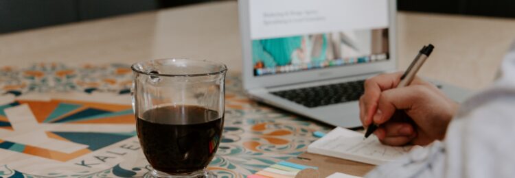 如何創(chuàng)建轉(zhuǎn)換贊助文章?