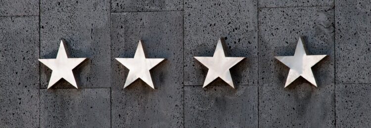 電子商務(wù)產(chǎn)品評論。 為什么它們很重要以及它們?nèi)绾斡绊?SEO？