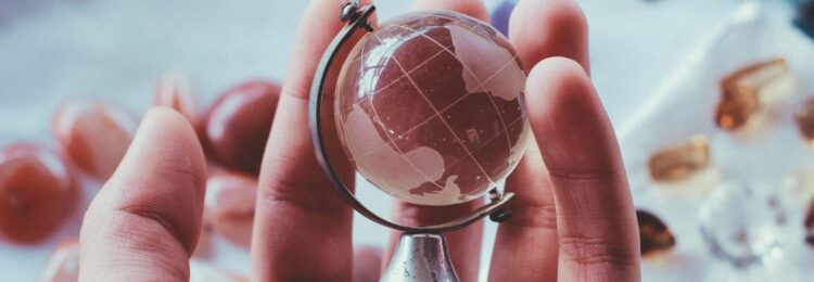 如何進(jìn)行全球搜索引擎優(yōu)化？